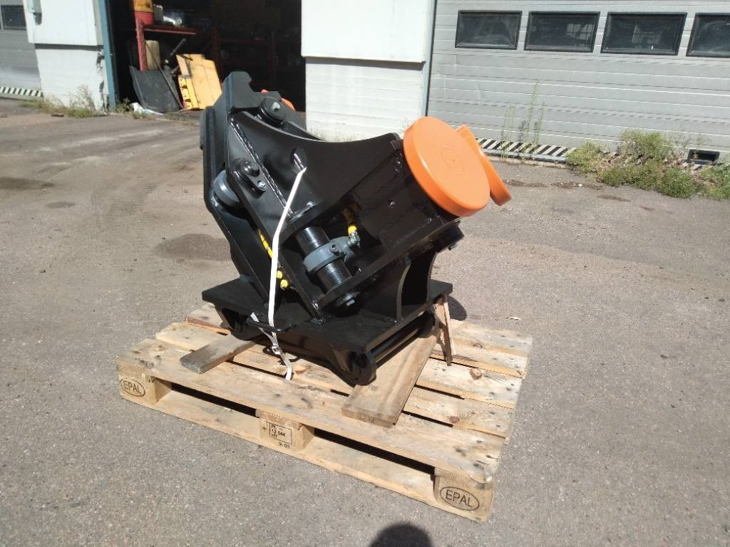 Tarfin RKH-V4 Rail handling device S60 - Baugeräte: das Bild 3 Tarfin RKH-V4 Rail handling device S60 - Baugeräte: das Bild 3