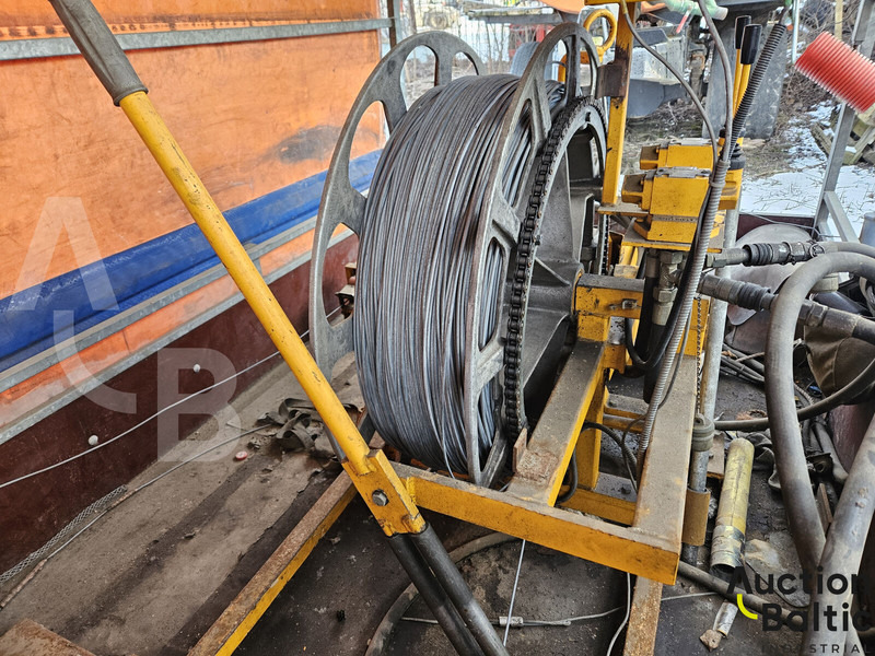 Plumett TS 8 DH - Baumaschine: das Bild 1 Plumett TS 8 DH - Baumaschine: das Bild 1