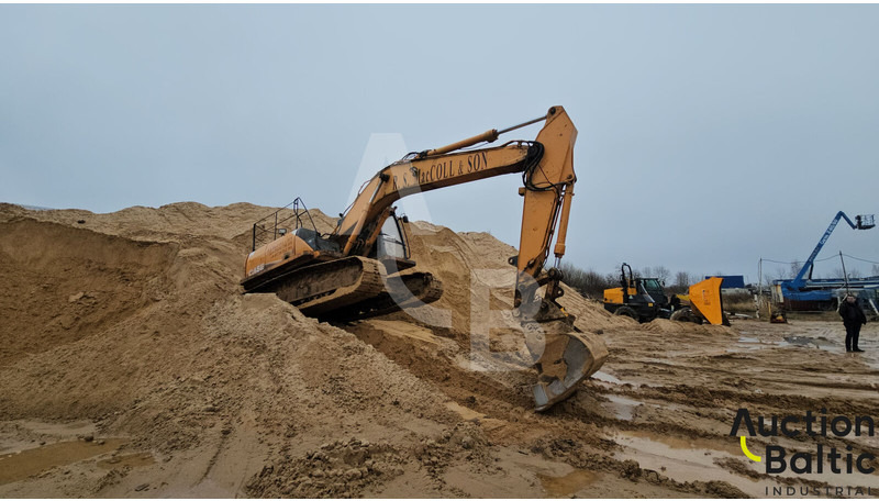 Case CX 210 B - Kettenbagger: das Bild 1 Case CX 210 B - Kettenbagger: das Bild 1