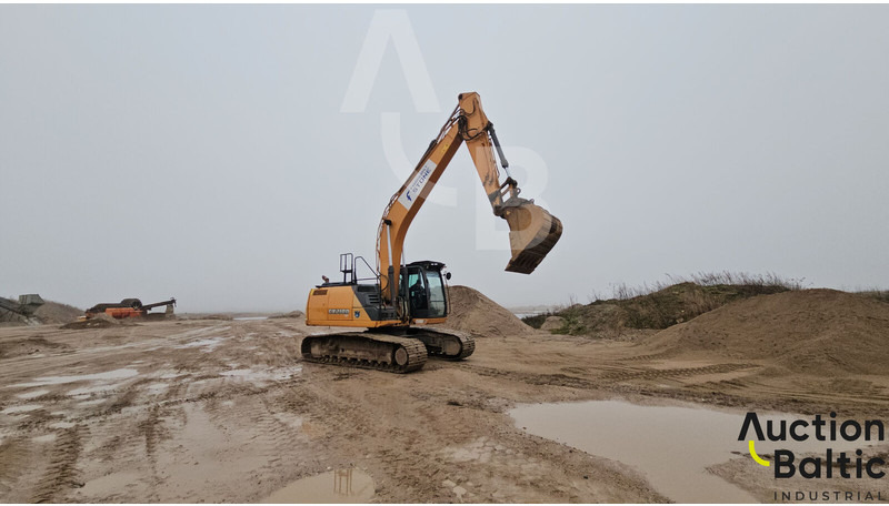 Case CX 210 D - Kettenbagger: das Bild 4 Case CX 210 D - Kettenbagger: das Bild 4