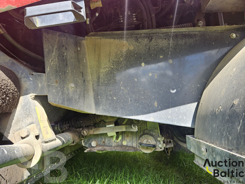 Rundballenpresse Case IH RB545Silage: das Bild 7