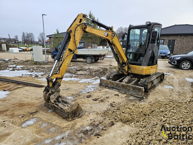 Caterpillar 303.5 E CR - Minibagger: das Bild 1 Caterpillar 303.5 E CR - Minibagger: das Bild 1
