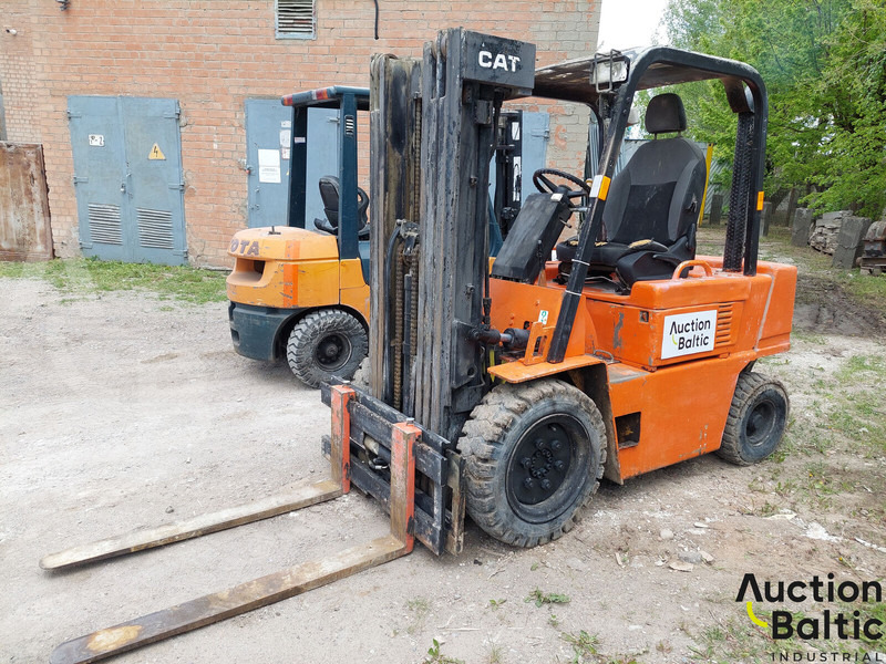 Caterpillar V 50 D - Dieselstapler: das Bild 1 Caterpillar V 50 D - Dieselstapler: das Bild 1