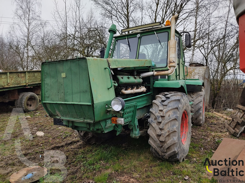 Chtz T-150K - Traktor: das Bild 1 Chtz T-150K - Traktor: das Bild 1