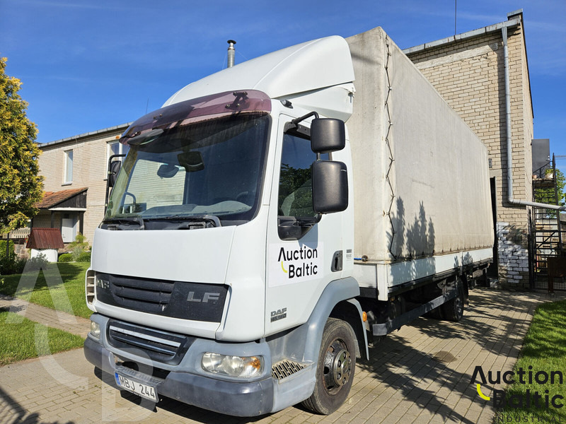 DAF 45.160 - Plane LKW: das Bild 1 DAF 45.160 - Plane LKW: das Bild 1