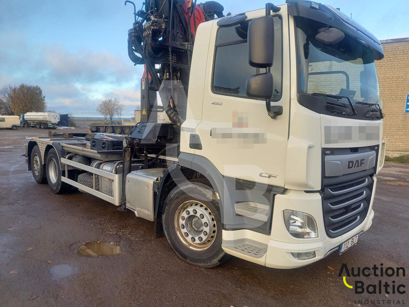 DAF CF 450 FAR - Abrollkipper, Autokran: das Bild 2 DAF CF 450 FAR - Abrollkipper, Autokran: das Bild 2