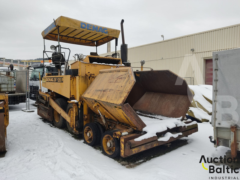 Demag DF 120 P - Asphaltfertiger/ Straßenfertiger: das Bild 1 Demag DF 120 P - Asphaltfertiger/ Straßenfertiger: das Bild 1