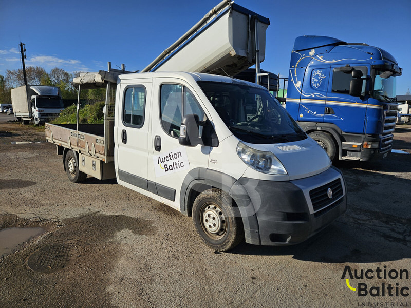 Fiat Ducato 35H - Pritsche Transporter, Transporter mit Doppelkabine: das Bild 1 Fiat Ducato 35H - Pritsche Transporter, Transporter mit Doppelkabine: das Bild 1
