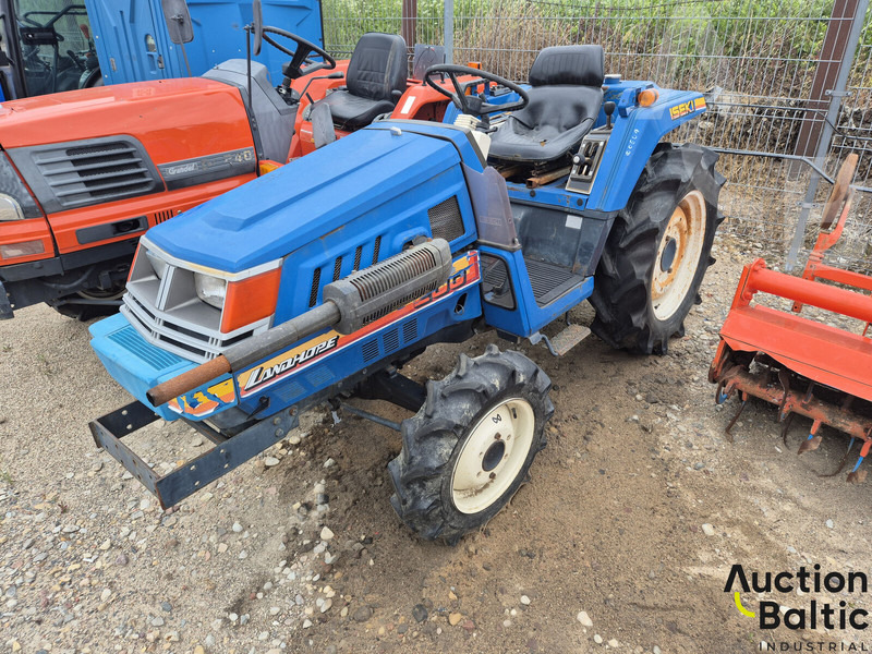 Iseki TU 200 - Traktor: das Bild 1 Iseki TU 200 - Traktor: das Bild 1