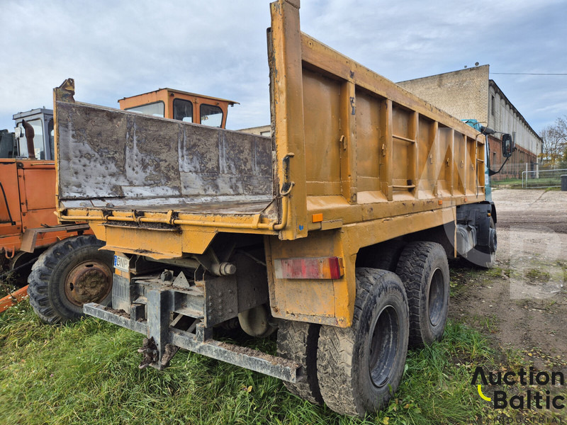 Iveco 260 E27 - Kipper: das Bild 3 Iveco 260 E27 - Kipper: das Bild 3