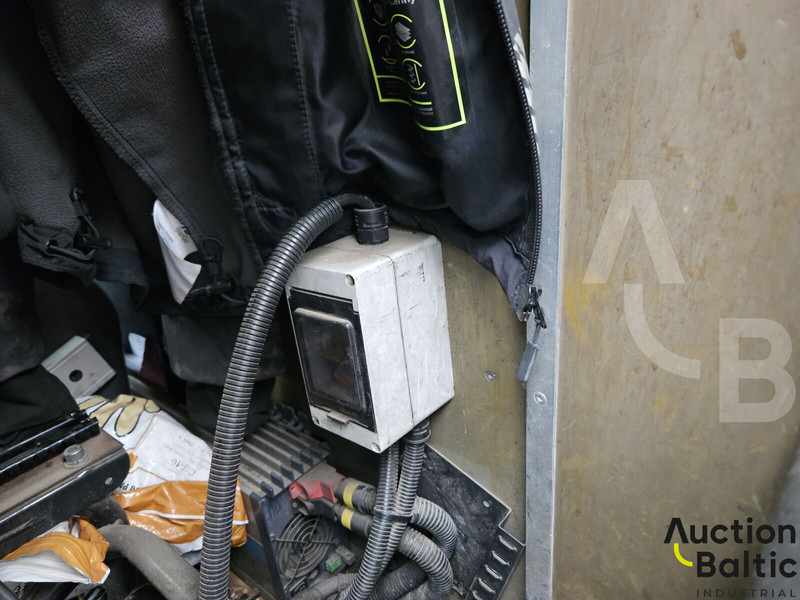 LKW mit Arbeitsbühne Iveco Daily: das Bild 19