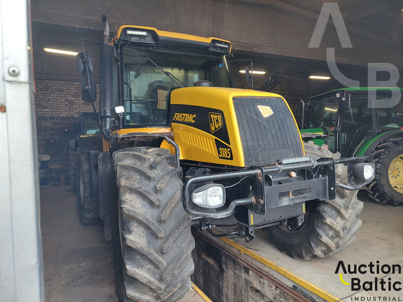 JCB Fastrac 3185 - Traktor: das Bild 2 JCB Fastrac 3185 - Traktor: das Bild 2