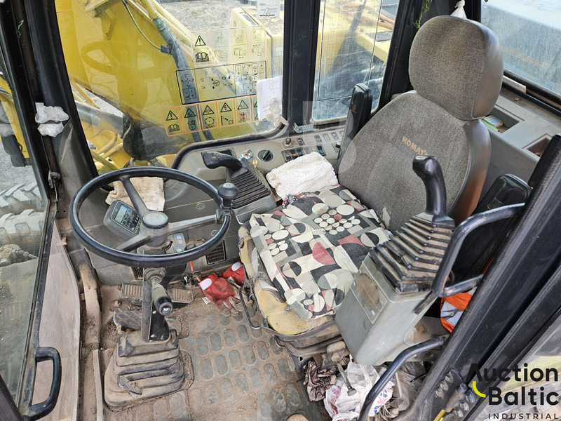 Komatsu PW130ES-6K - Mobilbagger: das Bild 5 Komatsu PW130ES-6K - Mobilbagger: das Bild 5