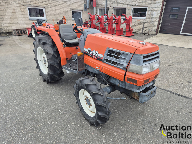 Kubota GL 29 - Traktor: das Bild 1 Kubota GL 29 - Traktor: das Bild 1