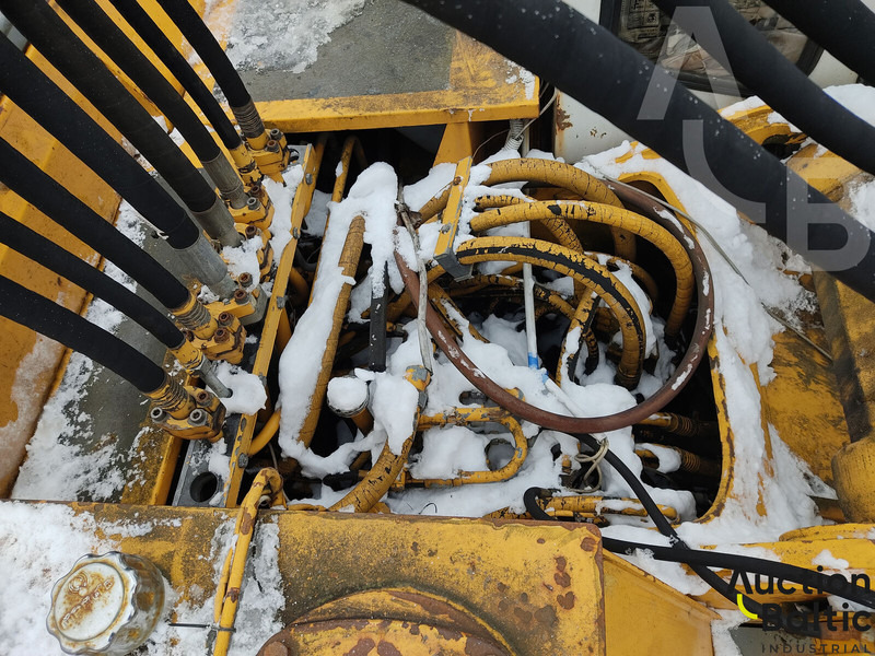 Mobilbagger Liebherr 902 Litronic: das Bild 13