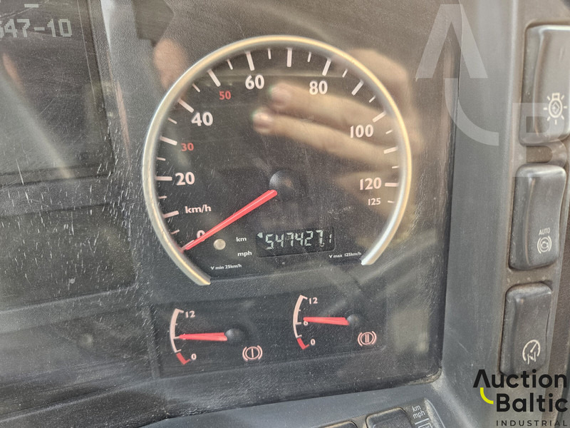 Kipper MAN 35.480: das Bild 11