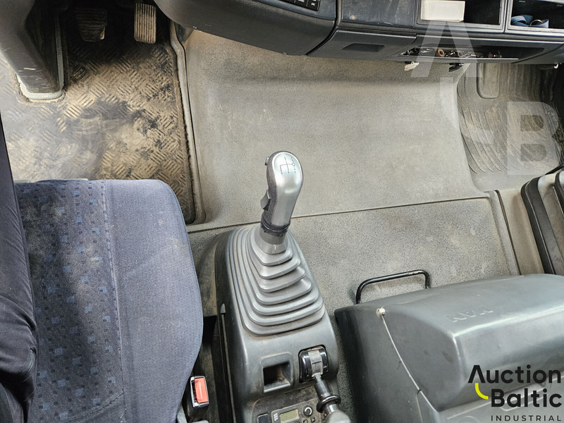 Koffer LKW MAN TGA18.360: das Bild 11