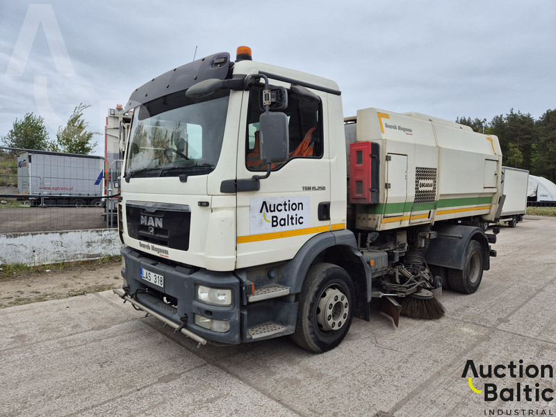 MAN TGM15.250 4X2 BL - Kehrmaschine: das Bild 1 MAN TGM15.250 4X2 BL - Kehrmaschine: das Bild 1