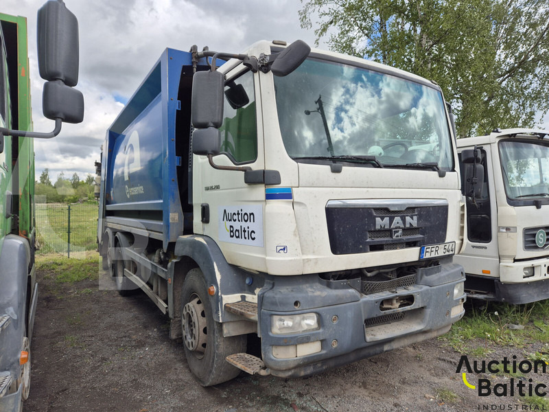 MAN TGM26.290 - Müllwagen: das Bild 2 MAN TGM26.290 - Müllwagen: das Bild 2