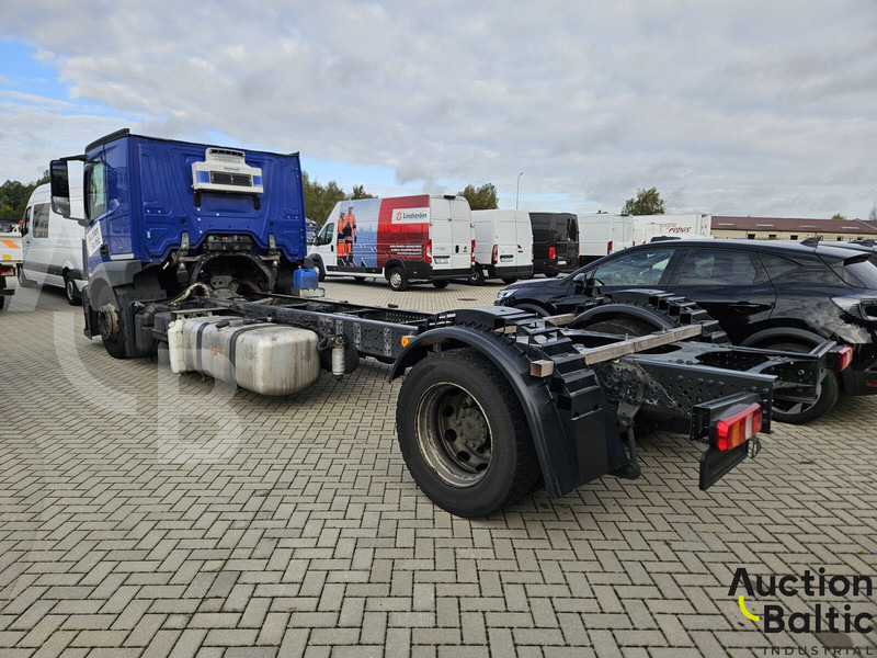 Mercedes-Benz Actros 1843 - Fahrgestell LKW: das Bild 4 Mercedes-Benz Actros 1843 - Fahrgestell LKW: das Bild 4