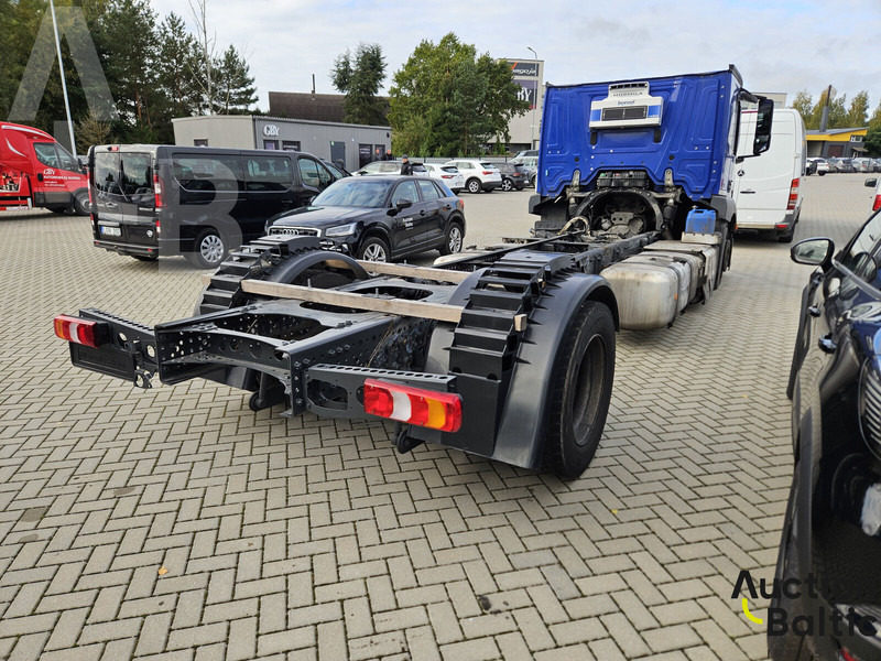 Mercedes-Benz Actros 1843 - Fahrgestell LKW: das Bild 5 Mercedes-Benz Actros 1843 - Fahrgestell LKW: das Bild 5