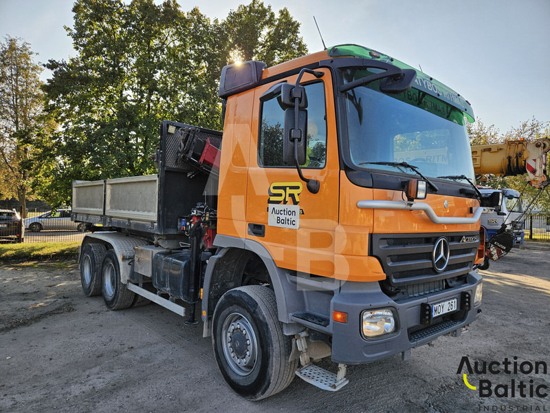 Mercedes-Benz Actros 1844 - Kipper, Autokran: das Bild 1 Mercedes-Benz Actros 1844 - Kipper, Autokran: das Bild 1