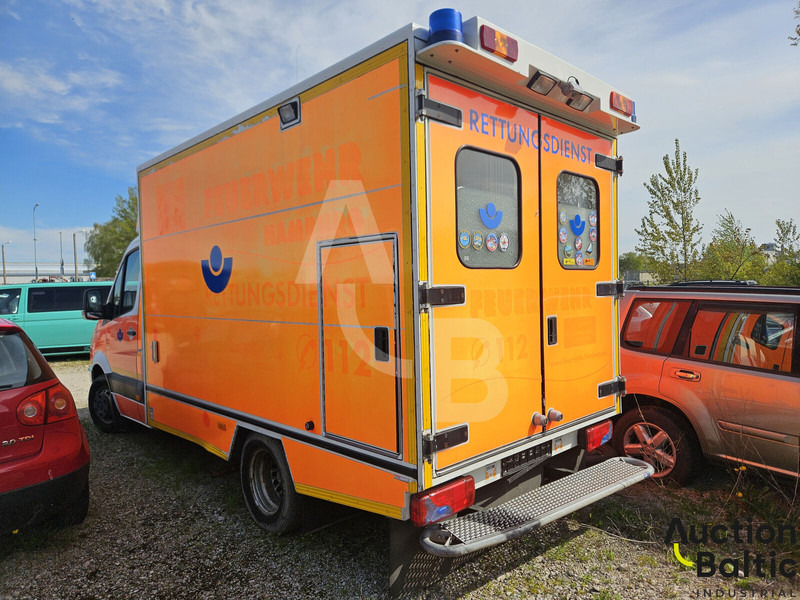 Mercedes-Benz Sprinter - Krankenwagen: das Bild 4 Mercedes-Benz Sprinter - Krankenwagen: das Bild 4