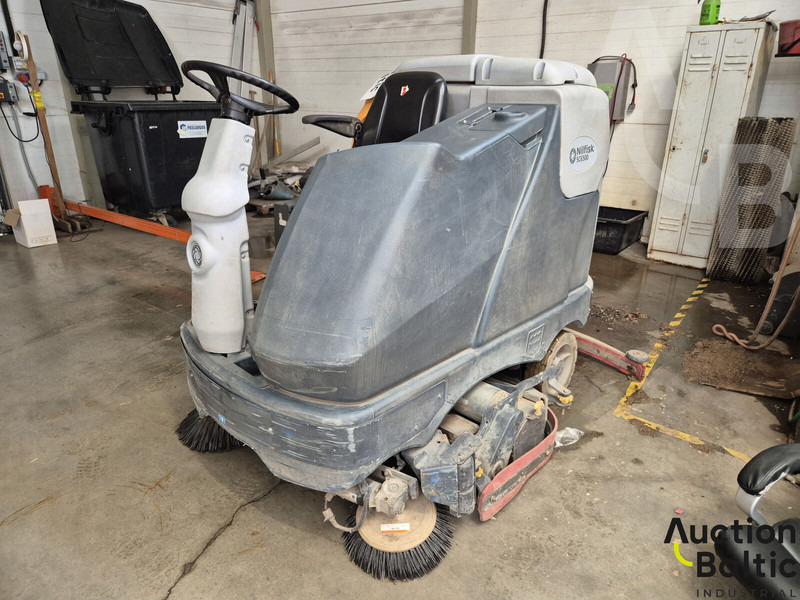 Nilfisk SC6500 - Kehrmaschine: das Bild 2 Nilfisk SC6500 - Kehrmaschine: das Bild 2