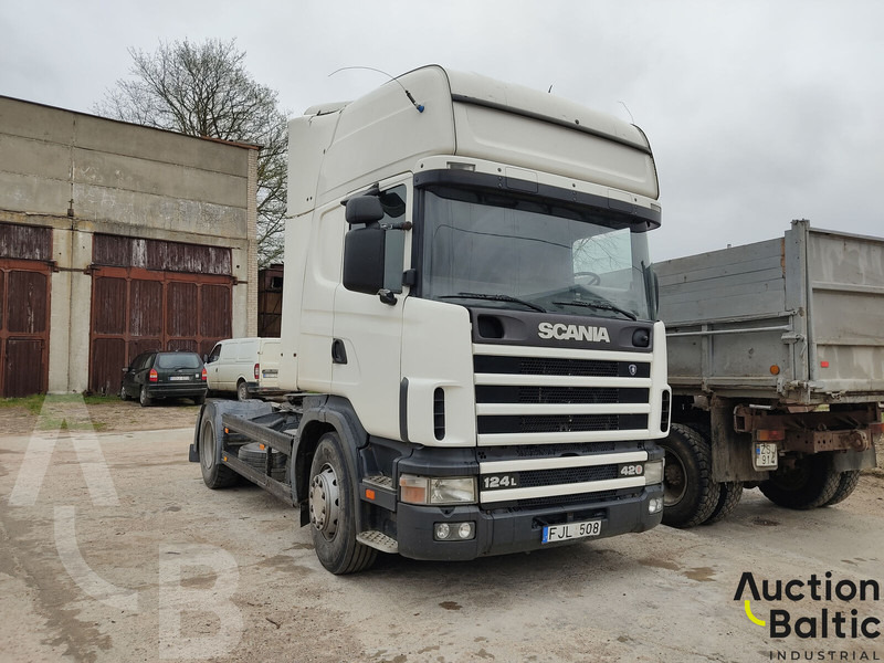 Scania R 124 LA - Sattelzugmaschine: das Bild 1 Scania R 124 LA - Sattelzugmaschine: das Bild 1