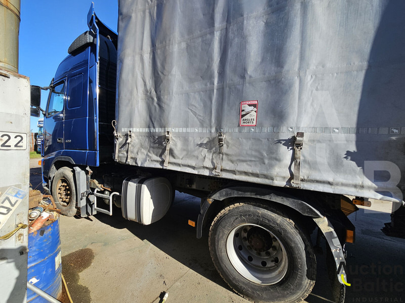 Volvo FH12 - Sattelzugmaschine: das Bild 4 Volvo FH12 - Sattelzugmaschine: das Bild 4