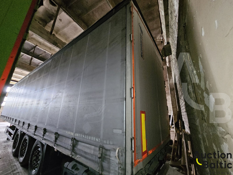 Schmitz Cargobull SCS 24 - Planenauflieger: das Bild 4 Schmitz Cargobull SCS 24 - Planenauflieger: das Bild 4
