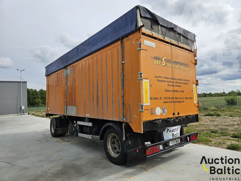 Trax - Planenauflieger: das Bild 4 Trax - Planenauflieger: das Bild 4