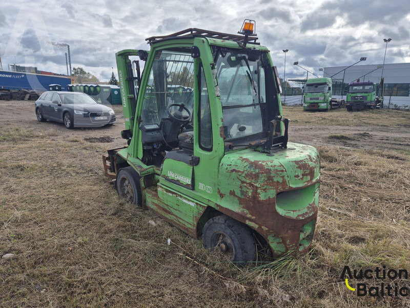 UniCarriers 30 - Dieselstapler: das Bild 5 UniCarriers 30 - Dieselstapler: das Bild 5