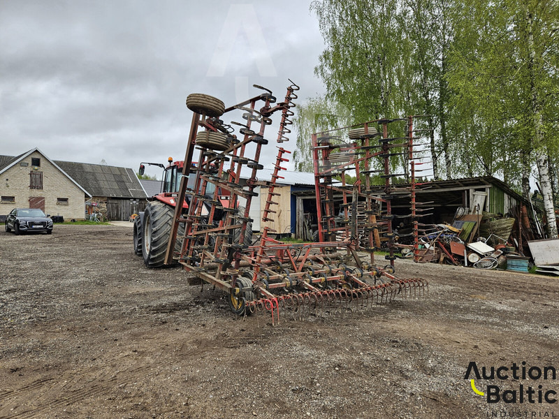 Vaderstad - Grubber: das Bild 4 Vaderstad - Grubber: das Bild 4