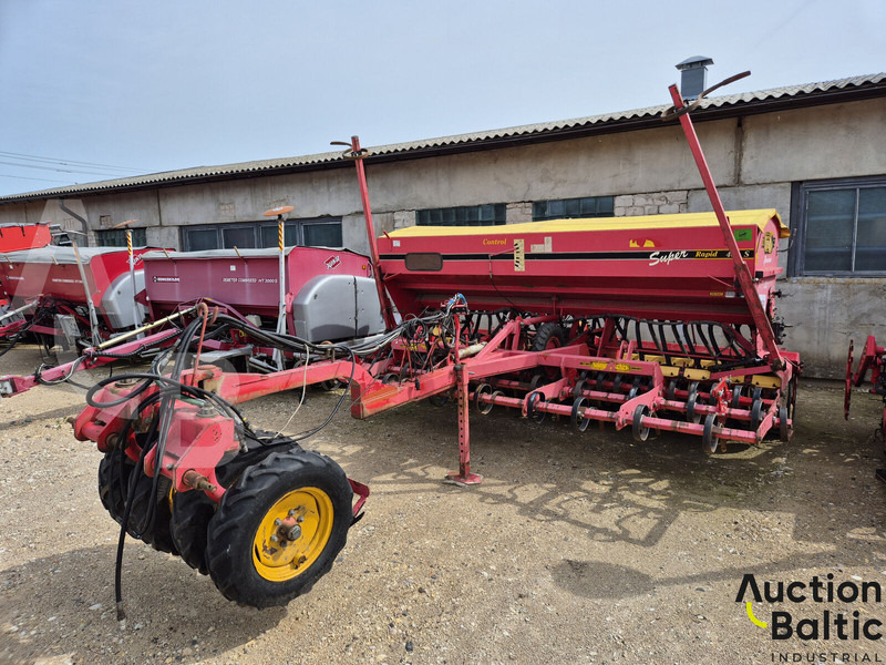 Vaderstad Rapid 400 S - Sätechnik: das Bild 1 Vaderstad Rapid 400 S - Sätechnik: das Bild 1