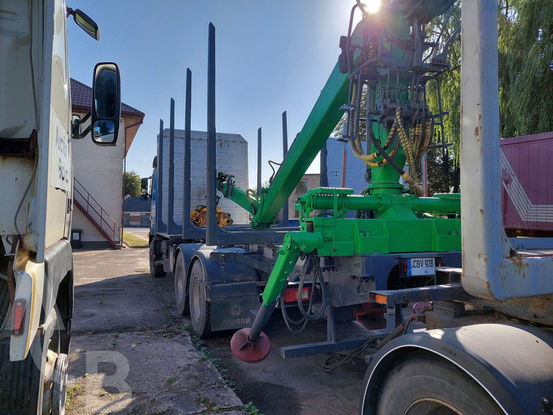 Volvo FH12 - Holztransporter: das Bild 4 Volvo FH12 - Holztransporter: das Bild 4