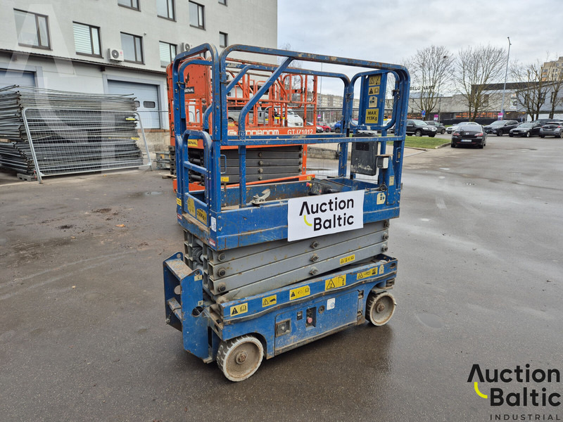 Yamei 5.8M - Scherenbühne: das Bild 2 Yamei 5.8M - Scherenbühne: das Bild 2