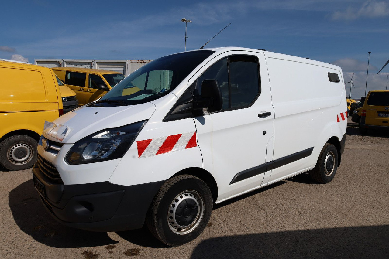 Ford Transit Custom Kasten FCC/Werkstatt - Kleintransporter: das Bild 1 Ford Transit Custom Kasten FCC/Werkstatt - Kleintransporter: das Bild 1