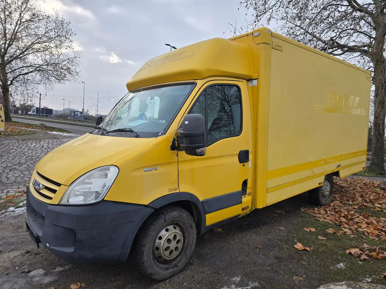 Iveco Daily/ Regalsystem/Luftfeder/1. Hand - Koffer Transporter: das Bild 2 Iveco Daily/ Regalsystem/Luftfeder/1. Hand - Koffer Transporter: das Bild 2