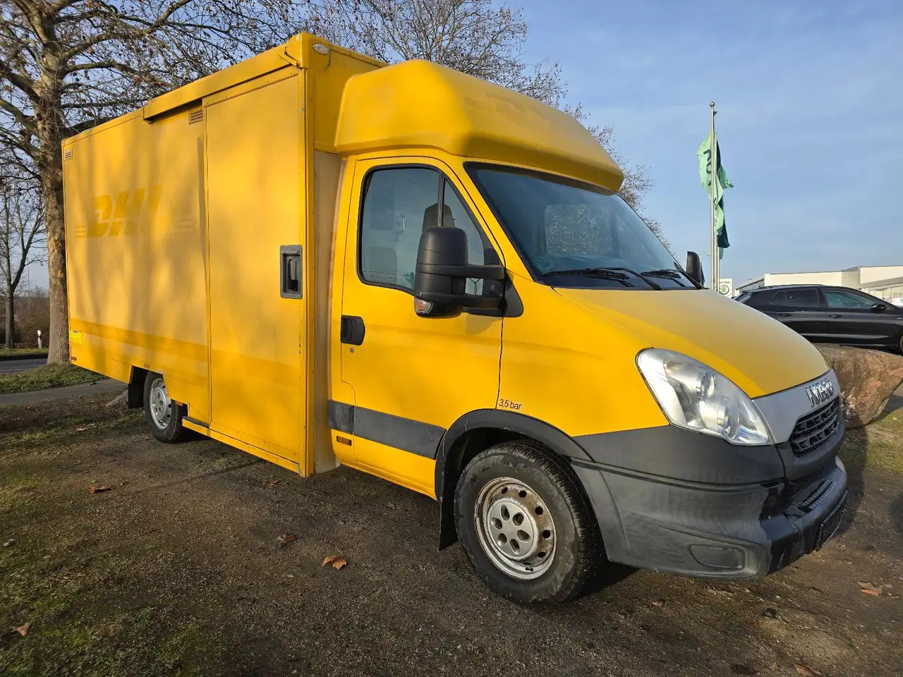 Iveco Daily/ Regalsystem/Luftfeder/1. Hand - Koffer Transporter: das Bild 2 Iveco Daily/ Regalsystem/Luftfeder/1. Hand - Koffer Transporter: das Bild 2