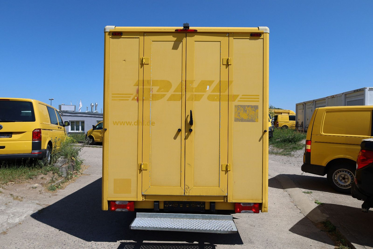 Iveco Daily/ Regalsystem/Luftfeder/KURZ - Koffer Transporter: das Bild 5 Iveco Daily/ Regalsystem/Luftfeder/KURZ - Koffer Transporter: das Bild 5