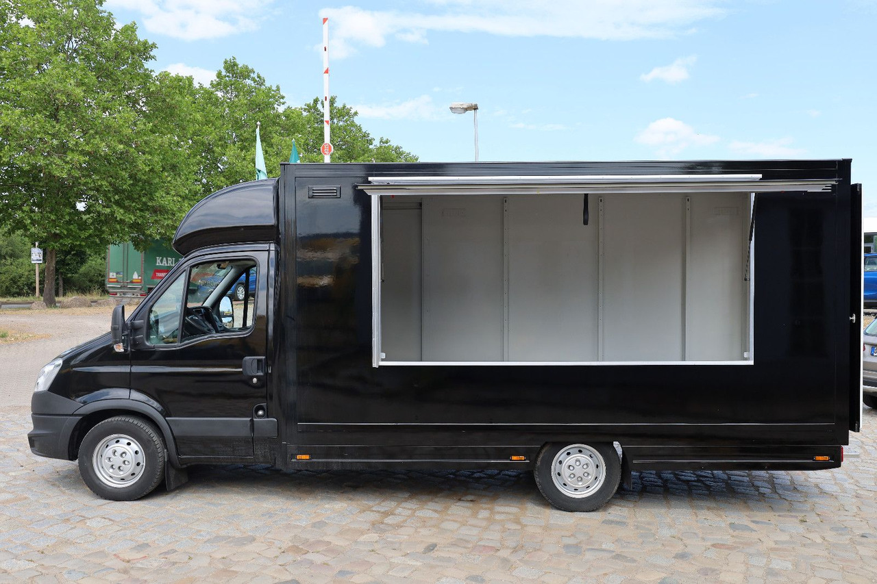 Iveco IS35SI2AA/ FOODTRUCK/Daily - Koffer Transporter: das Bild 1 Iveco IS35SI2AA/ FOODTRUCK/Daily - Koffer Transporter: das Bild 1
