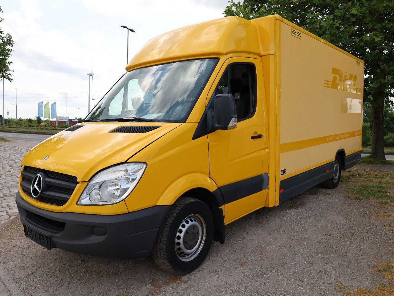 Mercedes-Benz Sprinter II Pritsche/ Koffer/Regalsystem - Koffer Transporter: das Bild 1 Mercedes-Benz Sprinter II Pritsche/ Koffer/Regalsystem - Koffer Transporter: das Bild 1