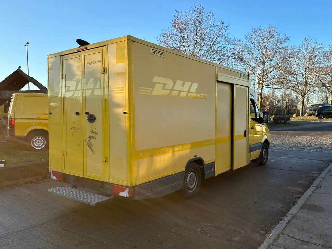 Mercedes-Benz Sprinter II Pritsche/ Koffer/Regalsystem - Koffer Transporter: das Bild 3 Mercedes-Benz Sprinter II Pritsche/ Koffer/Regalsystem - Koffer Transporter: das Bild 3