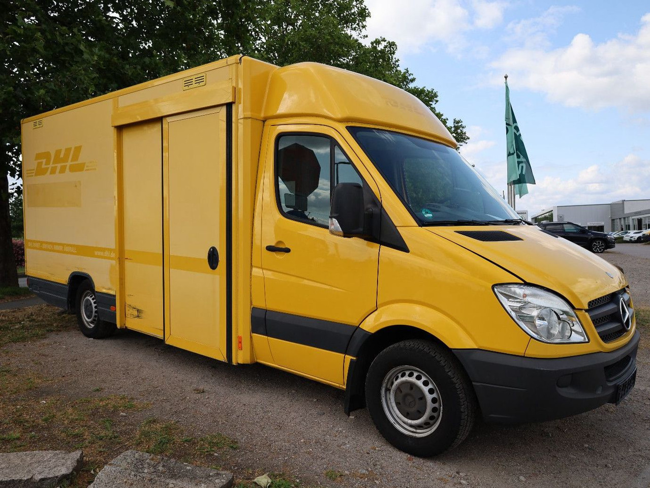 Mercedes-Benz Sprinter II Pritsche/ Koffer/Regalsystem - Koffer Transporter: das Bild 2 Mercedes-Benz Sprinter II Pritsche/ Koffer/Regalsystem - Koffer Transporter: das Bild 2