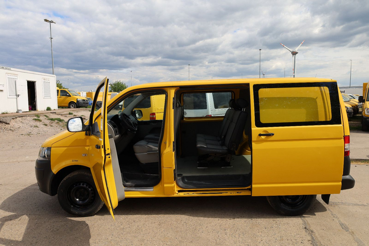 Volkswagen T5 Transporter Kasten-Kombi 2.0 TDI/EU5/5-Sitze - Personentransporter: das Bild 3 Volkswagen T5 Transporter Kasten-Kombi 2.0 TDI/EU5/5-Sitze - Personentransporter: das Bild 3