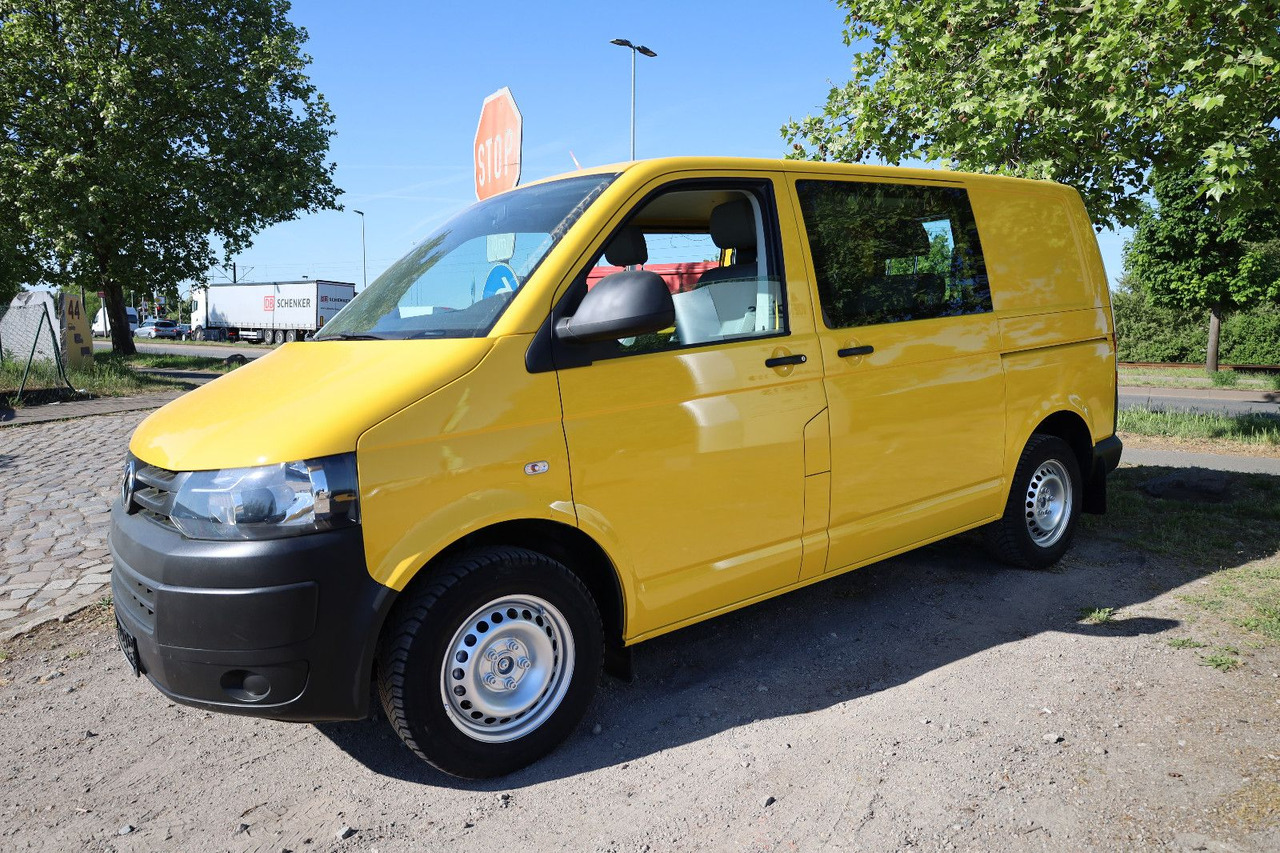 Volkswagen T5 Transporter Kasten-Kombi 2.0 TDI/EU5/5-Sitze - Personentransporter: das Bild 3 Volkswagen T5 Transporter Kasten-Kombi 2.0 TDI/EU5/5-Sitze - Personentransporter: das Bild 3