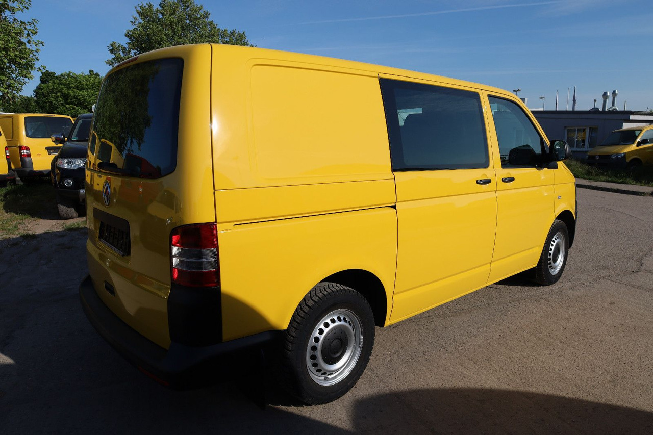 Volkswagen T5 Transporter Kasten-Kombi 2.0 TDI/EU5 - Kleintransporter: das Bild 4 Volkswagen T5 Transporter Kasten-Kombi 2.0 TDI/EU5 - Kleintransporter: das Bild 4