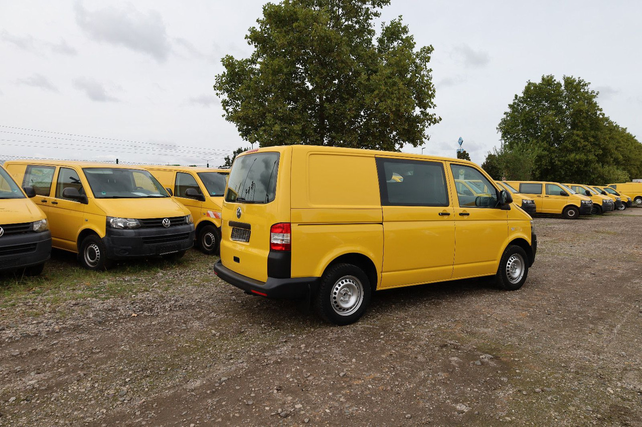 Volkswagen T5 Transporter Kasten-Kombi 2.0 TDI/EU5 - Personentransporter: das Bild 5 Volkswagen T5 Transporter Kasten-Kombi 2.0 TDI/EU5 - Personentransporter: das Bild 5
