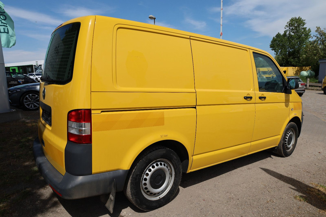 Volkswagen T5 Transporter Werkstatt 2.0 TDI/EU5 - Kleintransporter: das Bild 4 Volkswagen T5 Transporter Werkstatt 2.0 TDI/EU5 - Kleintransporter: das Bild 4